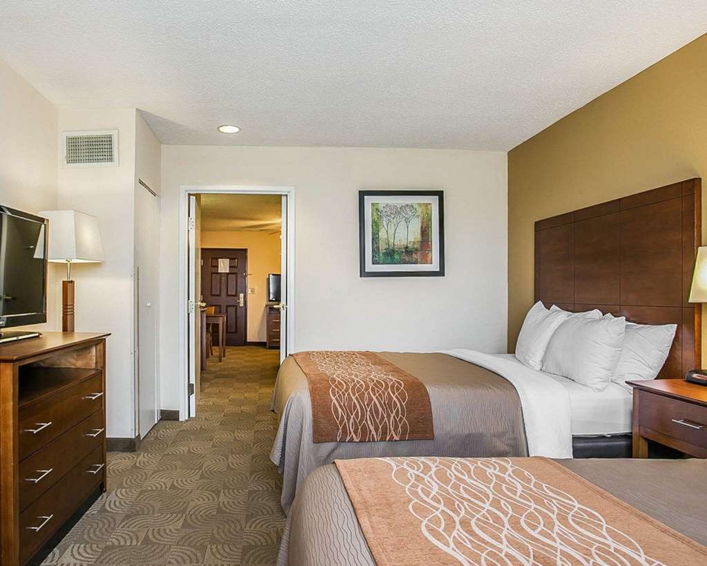 Comfort Inn&Suites Santee Habitación foto